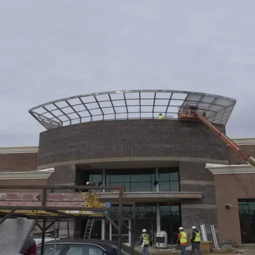 new_mall.jpg