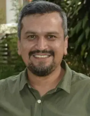 headshot