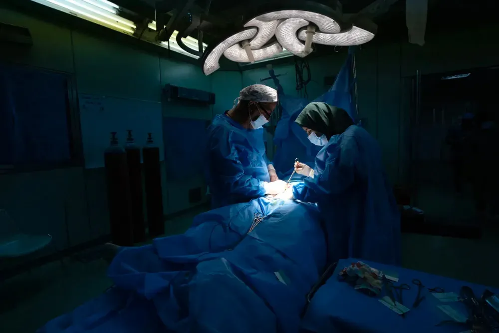 People in hospital