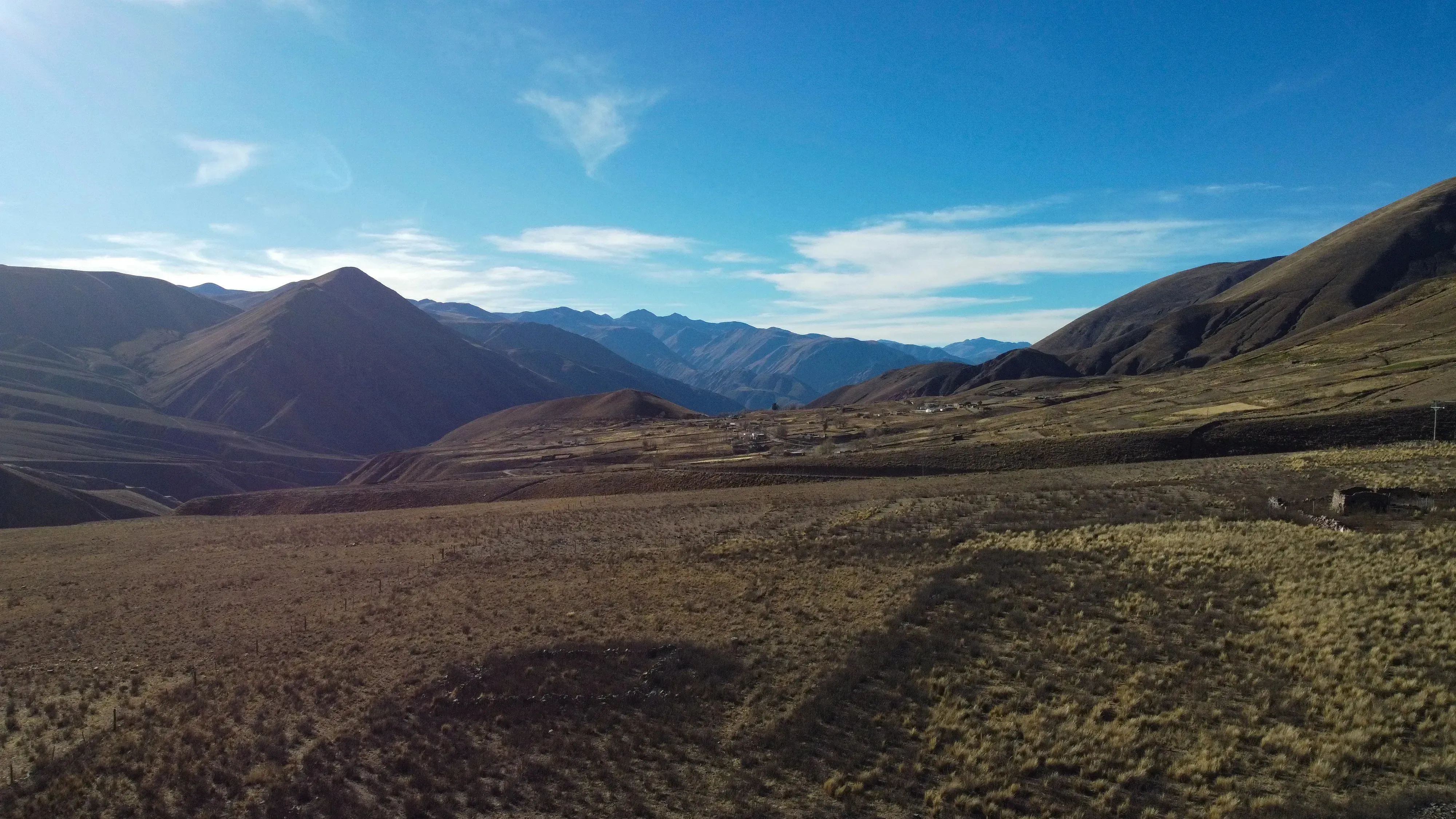 The vastness of Colanzuli—Kolla territory—in the highlands of the Salta Puna is awe-inspiring. Image by Matías Arbotto. Argentina.