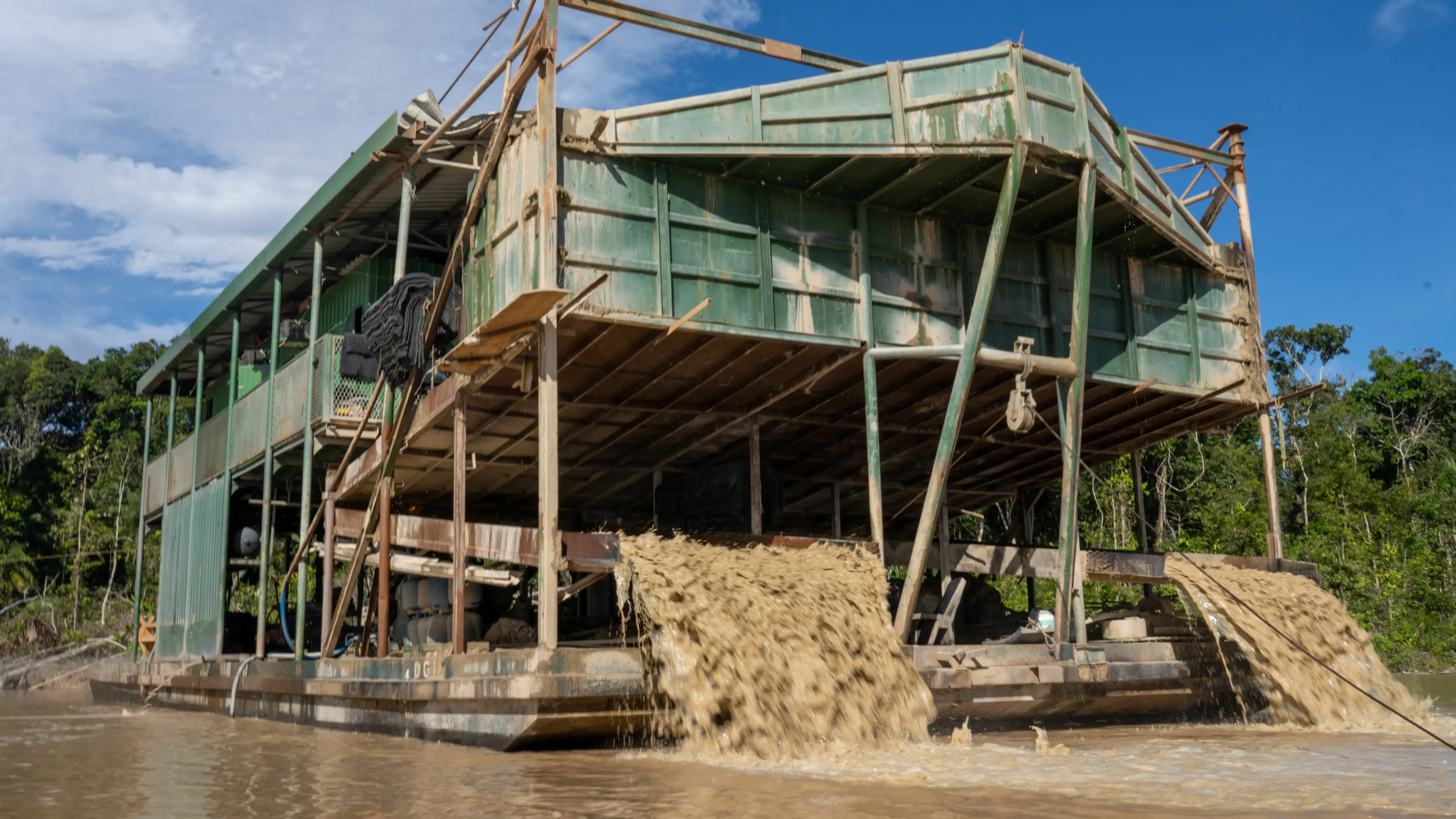 Combating Illegal Gold Mining in the  Rainforest With Maxar's…