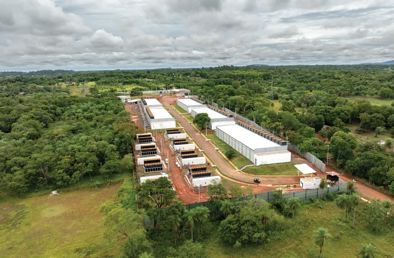 The Town That Rebelled Against a Crypto Farm in Paraguay (Spanish) |  Pulitzer Center