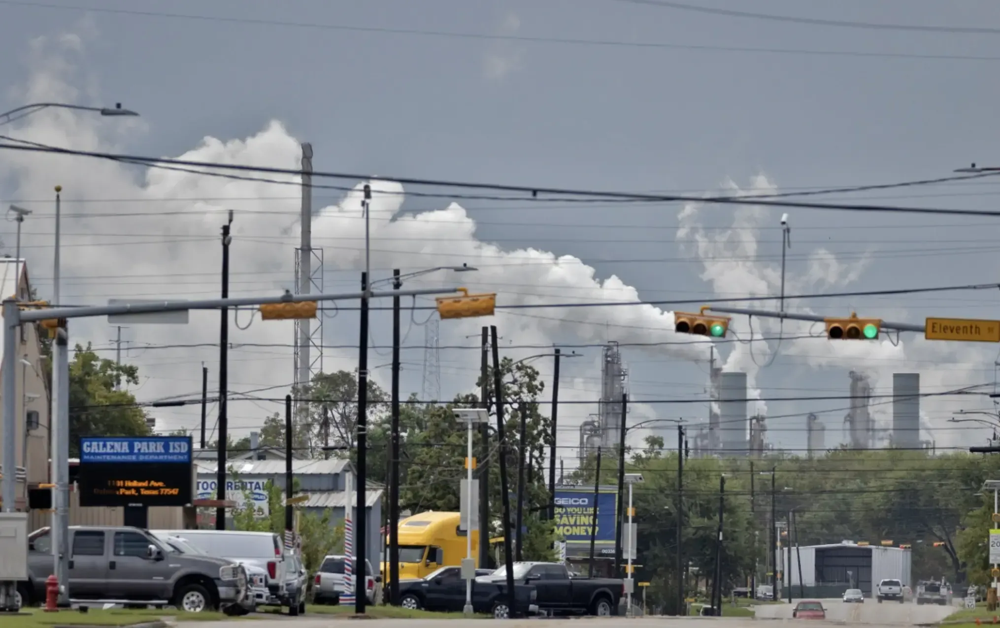 A Texas County Wants To Punish Polluters. The State Won't Let It. |  Pulitzer Center
