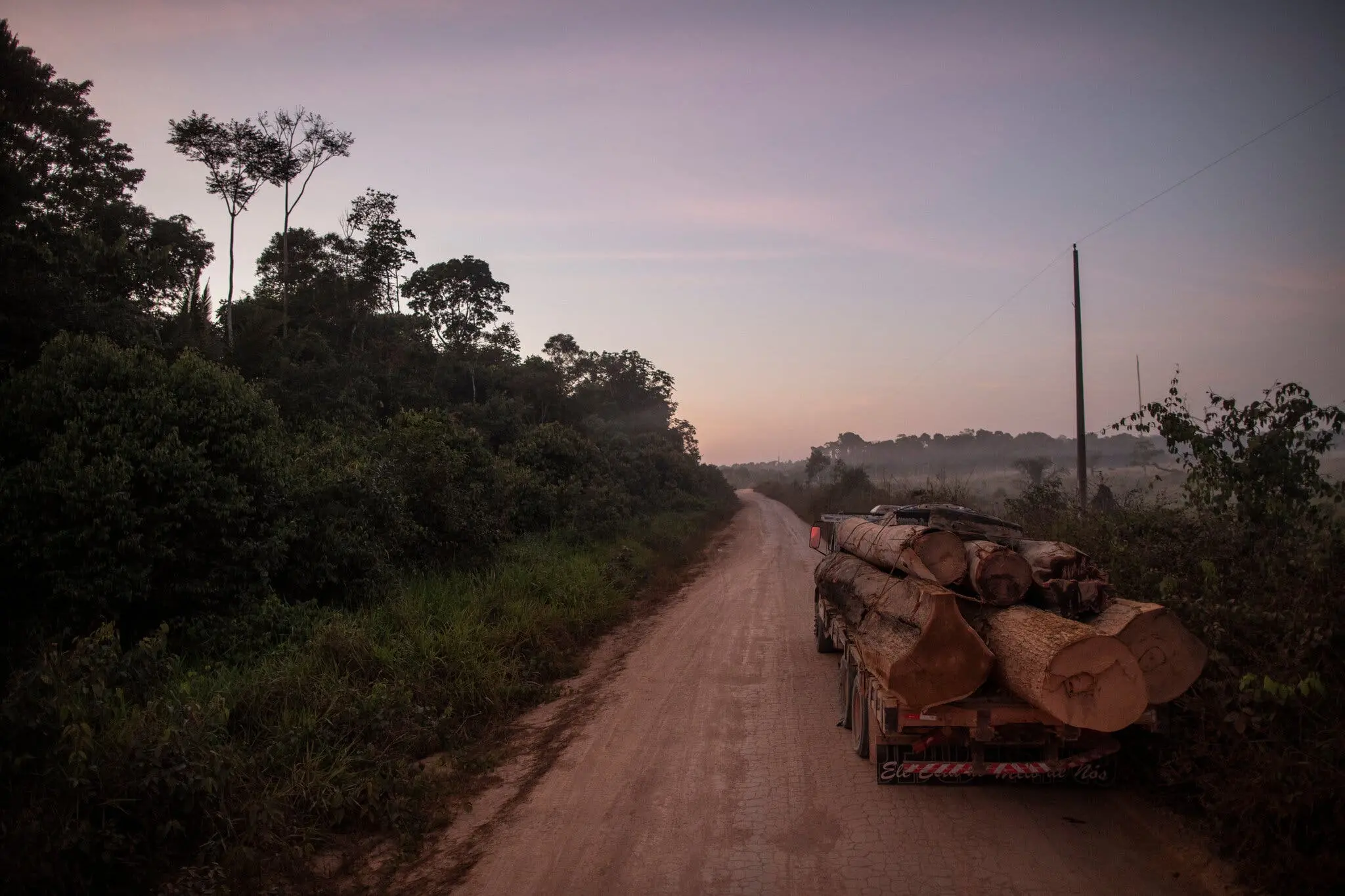 A logging truck in the Jaci-Paraná reserve.