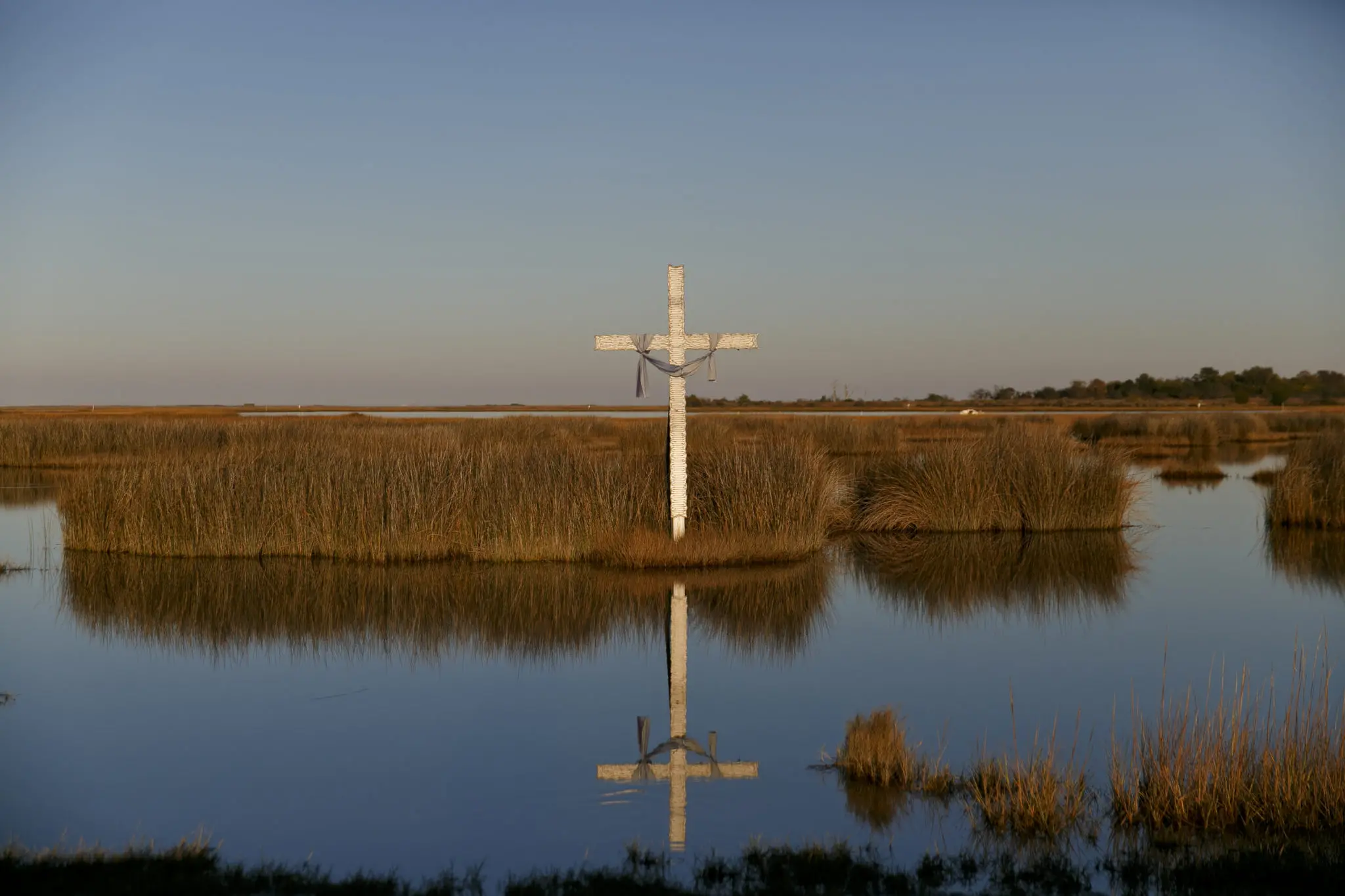 A cross in the marsh
