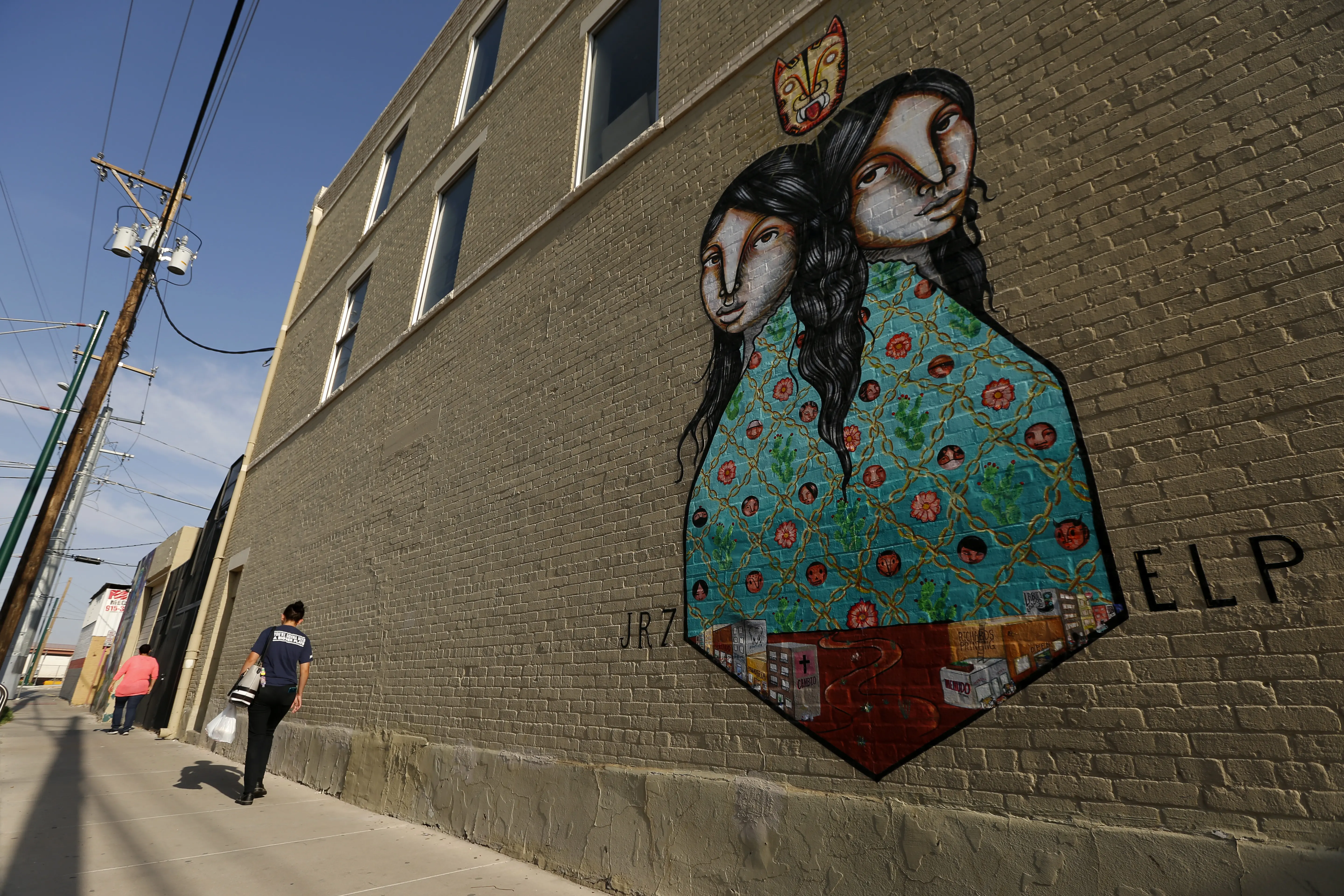 The Sister Cities/Ciudades Hermanas mural